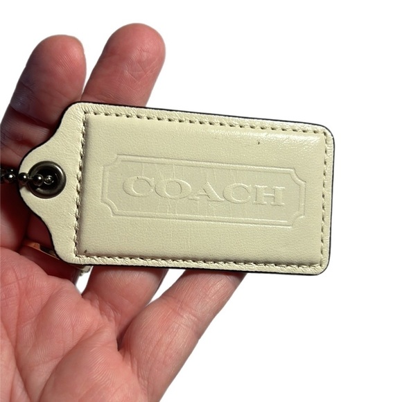 EVC Coach Leather Off White & Metallic Signature Duo Hang Tags Two! - Picture 3 of 8